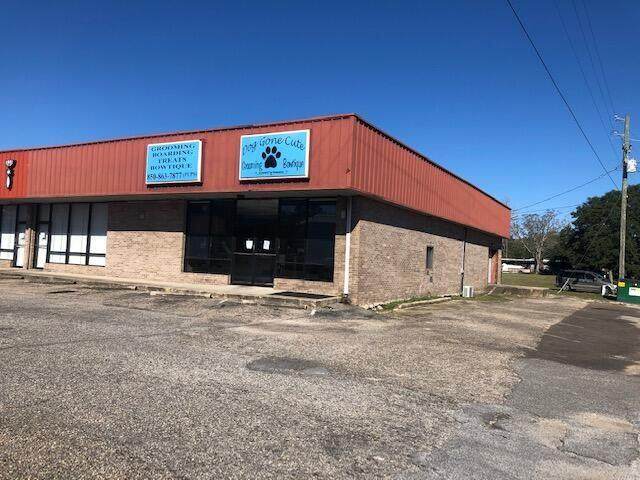 446 Racetrack Road - Photo 1