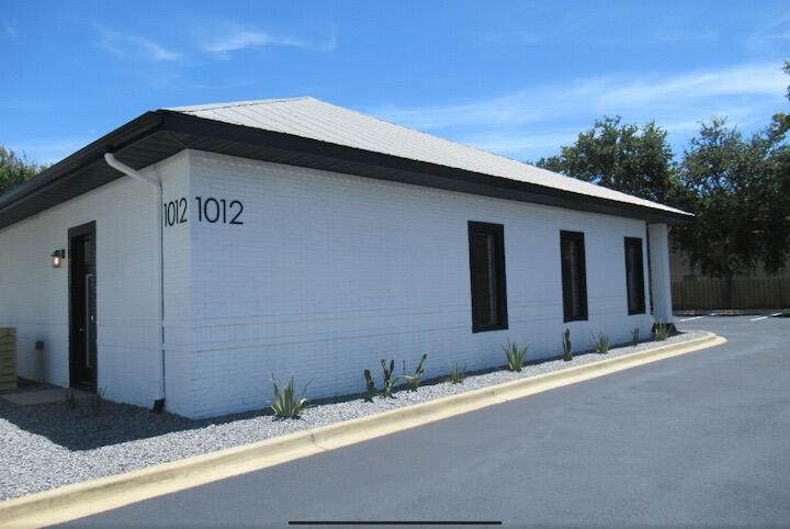 1012 Airport Road - Photo 1