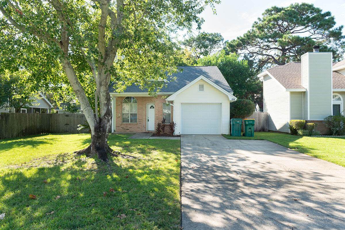 69 7th Street - Photo 1