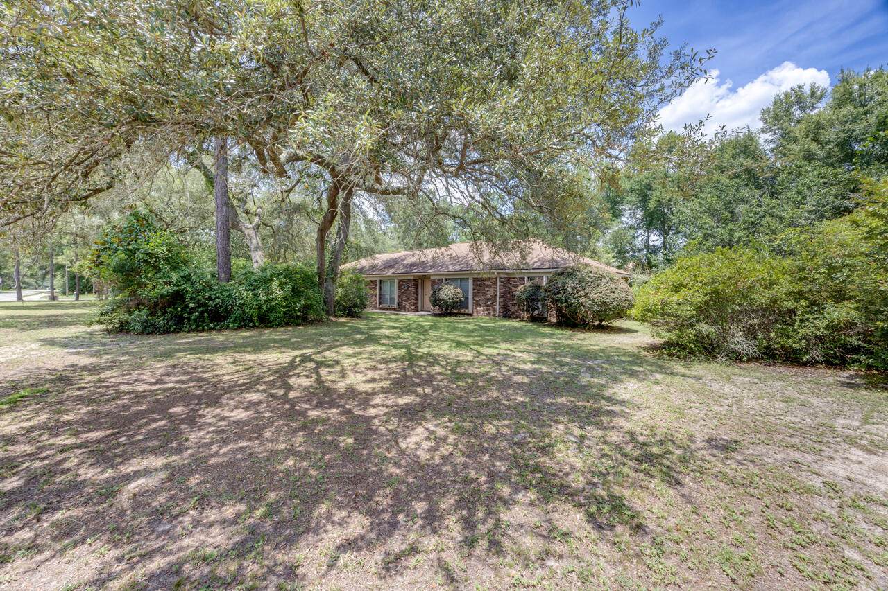 2601 Edgewater Drive - Photo 1