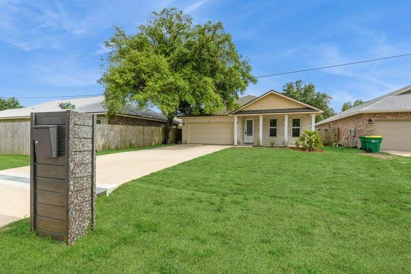 26 10Th Avenue - Photo 1