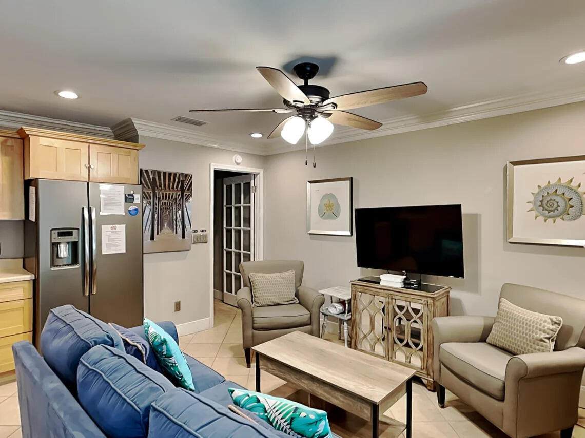 81 Orange Street - Photo 1