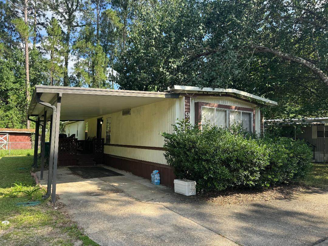 926 Linden Avenue - Photo 1