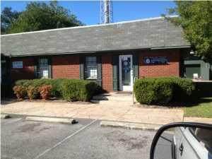 17 Racetrack Road - Photo 1