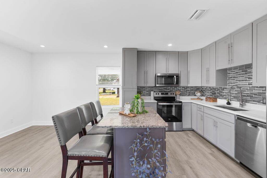 718 Joan Lane - Photo 1