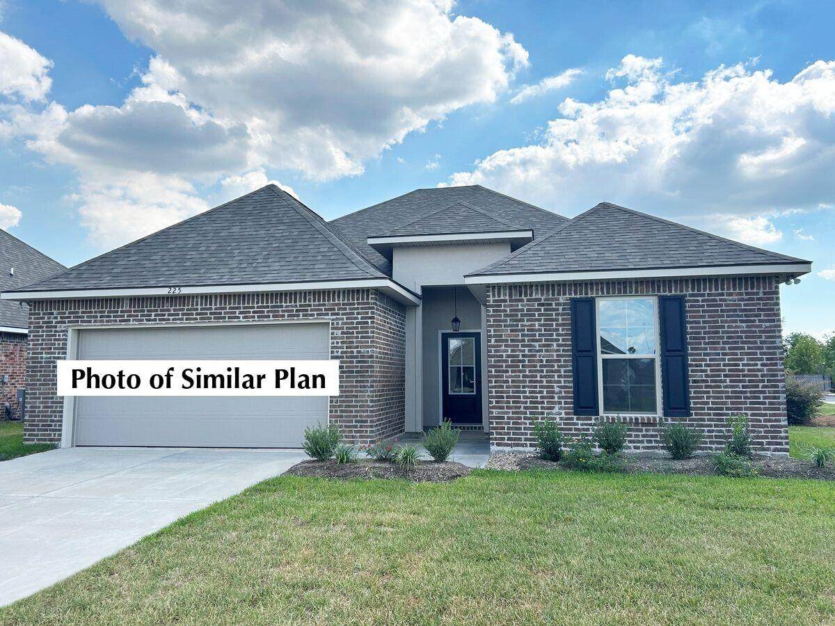 14 Bon Ami Drive - Photo 1