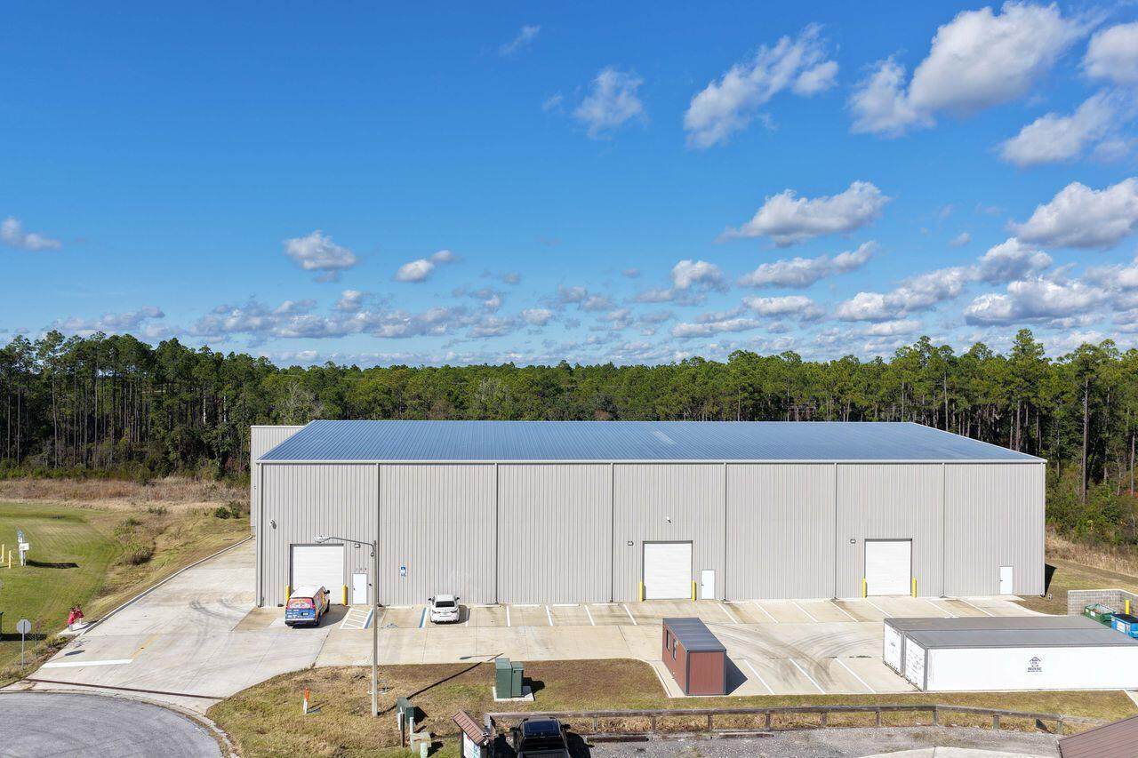 109 Estes Place - Photo 1