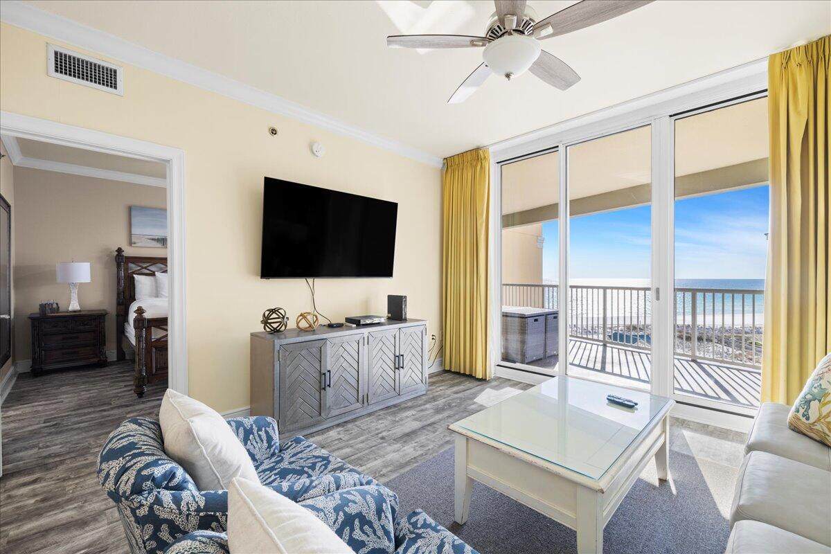 1150 Santa Rosa Boulevard - Photo 1