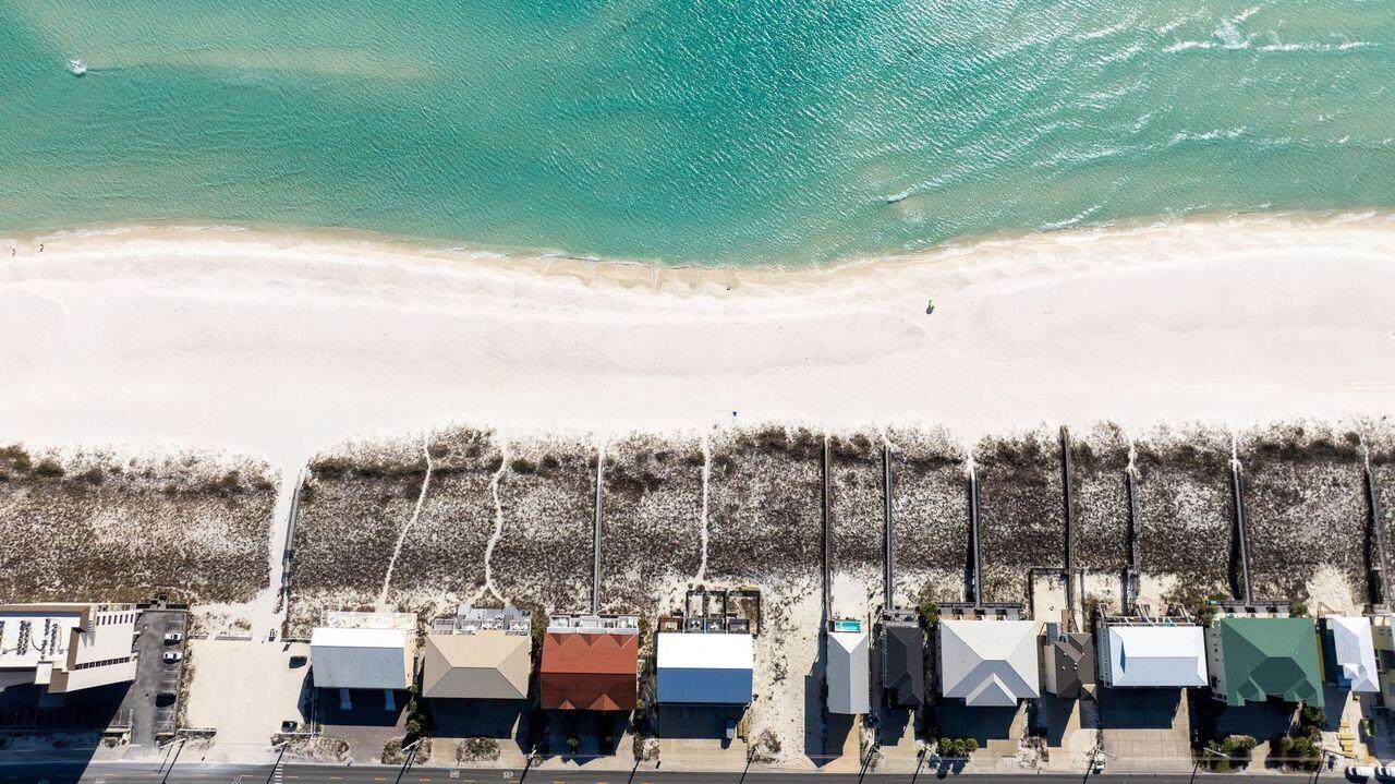 7943 Gulf Boulevard - Photo 1