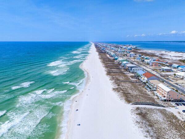 7961 Gulf Boulevard - Photo 1
