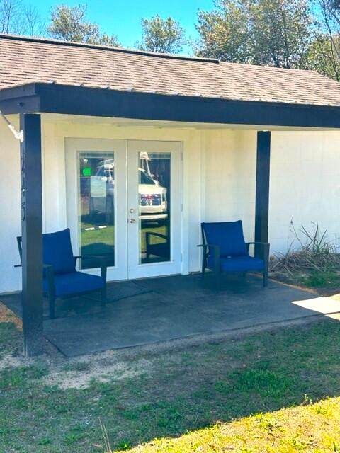 245 Live Oak Avenue - Photo 1