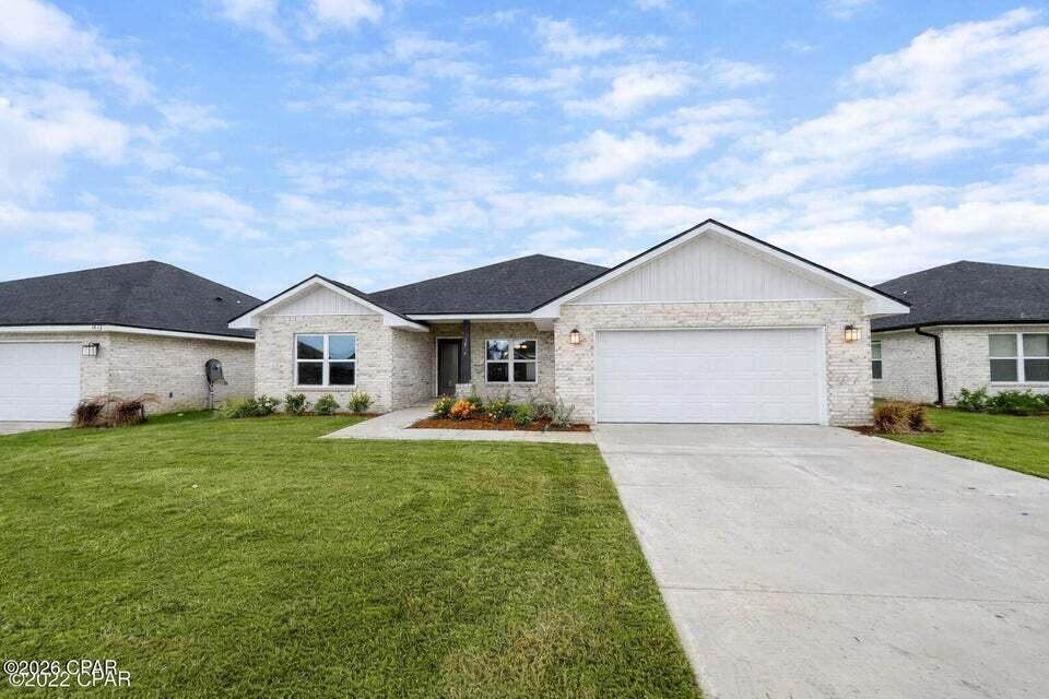 3836 Redbud Way - Photo 1