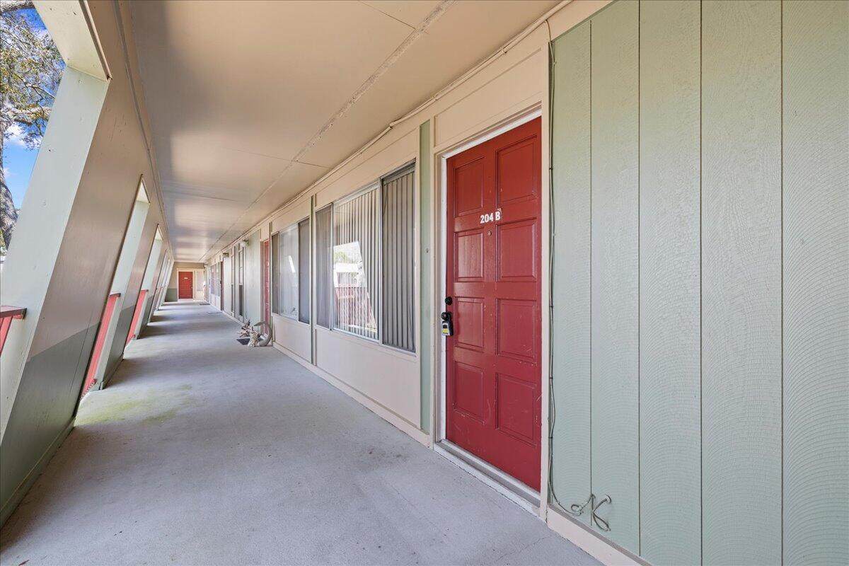 210 Pelham Road - Photo 1
