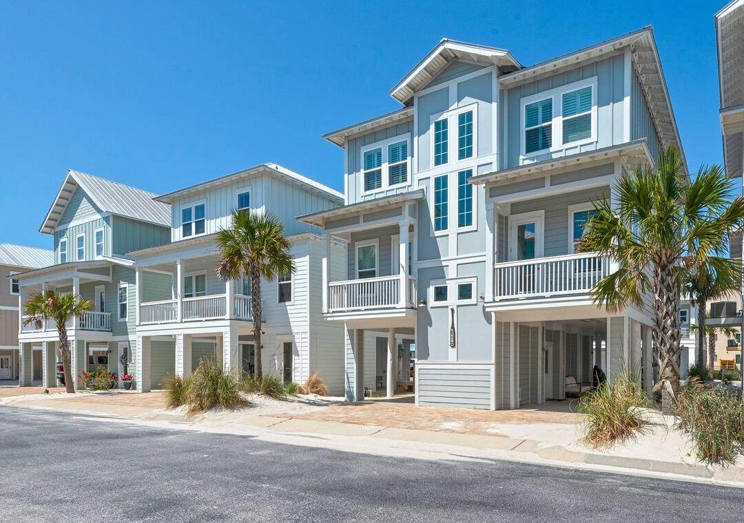 1477 Seaside Circle - Photo 1