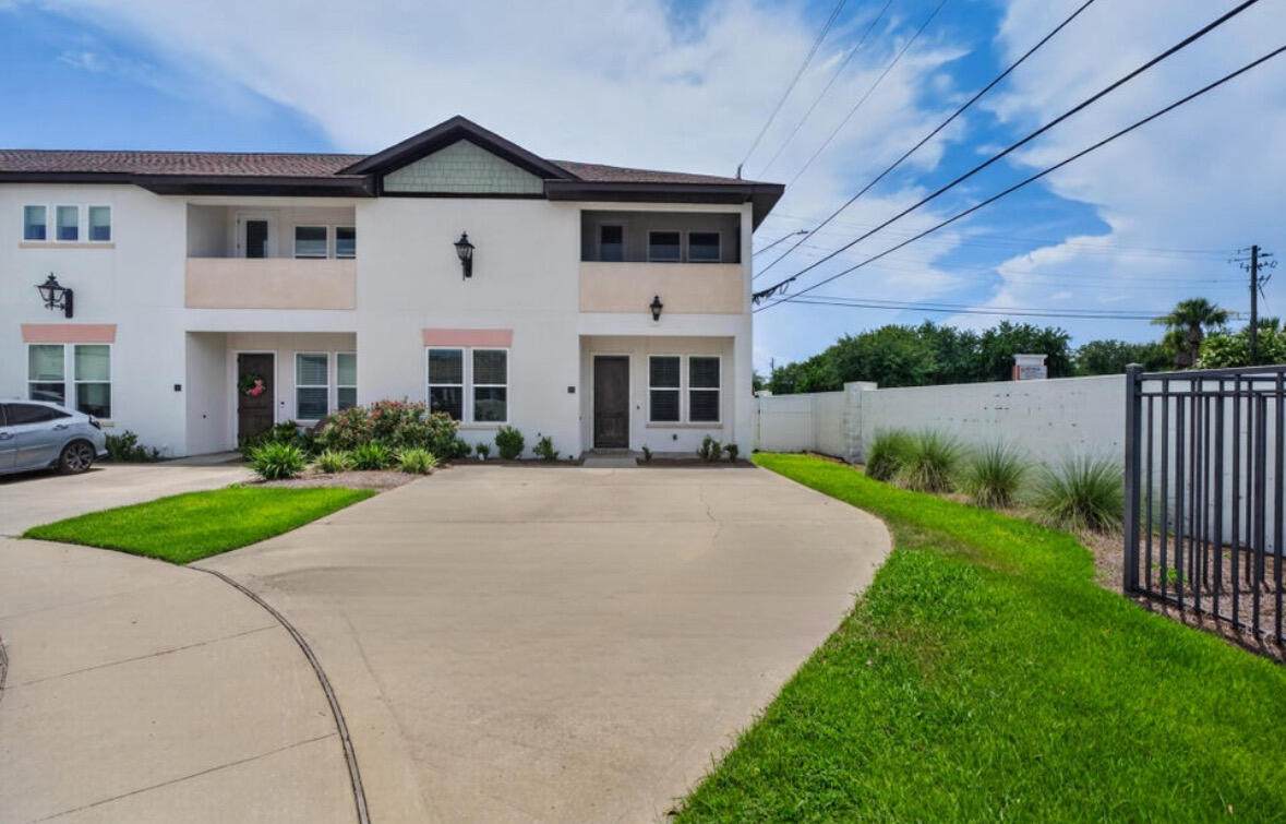 995 Airport Road - Photo 1