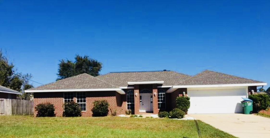 332 Riverchase Boulevard - Photo 1