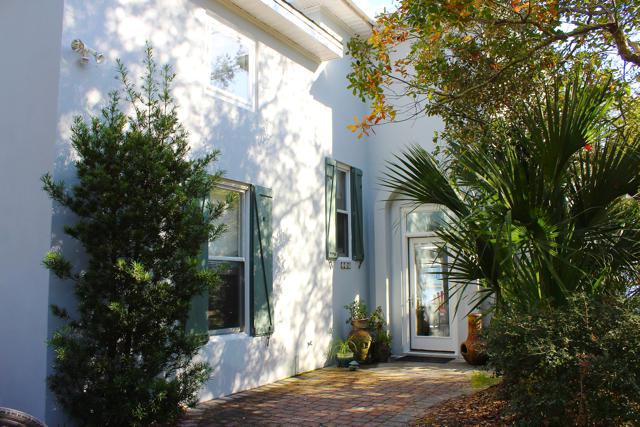 259 Center Avenue - Photo 1