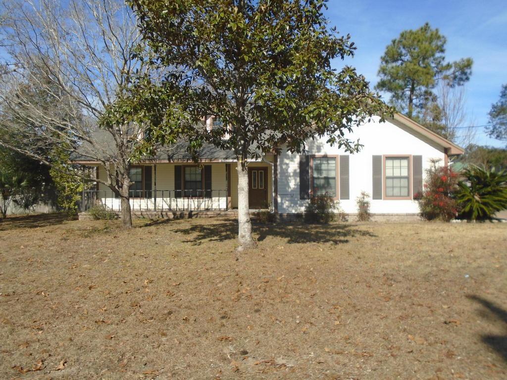 608 Moss Drive - Photo 1