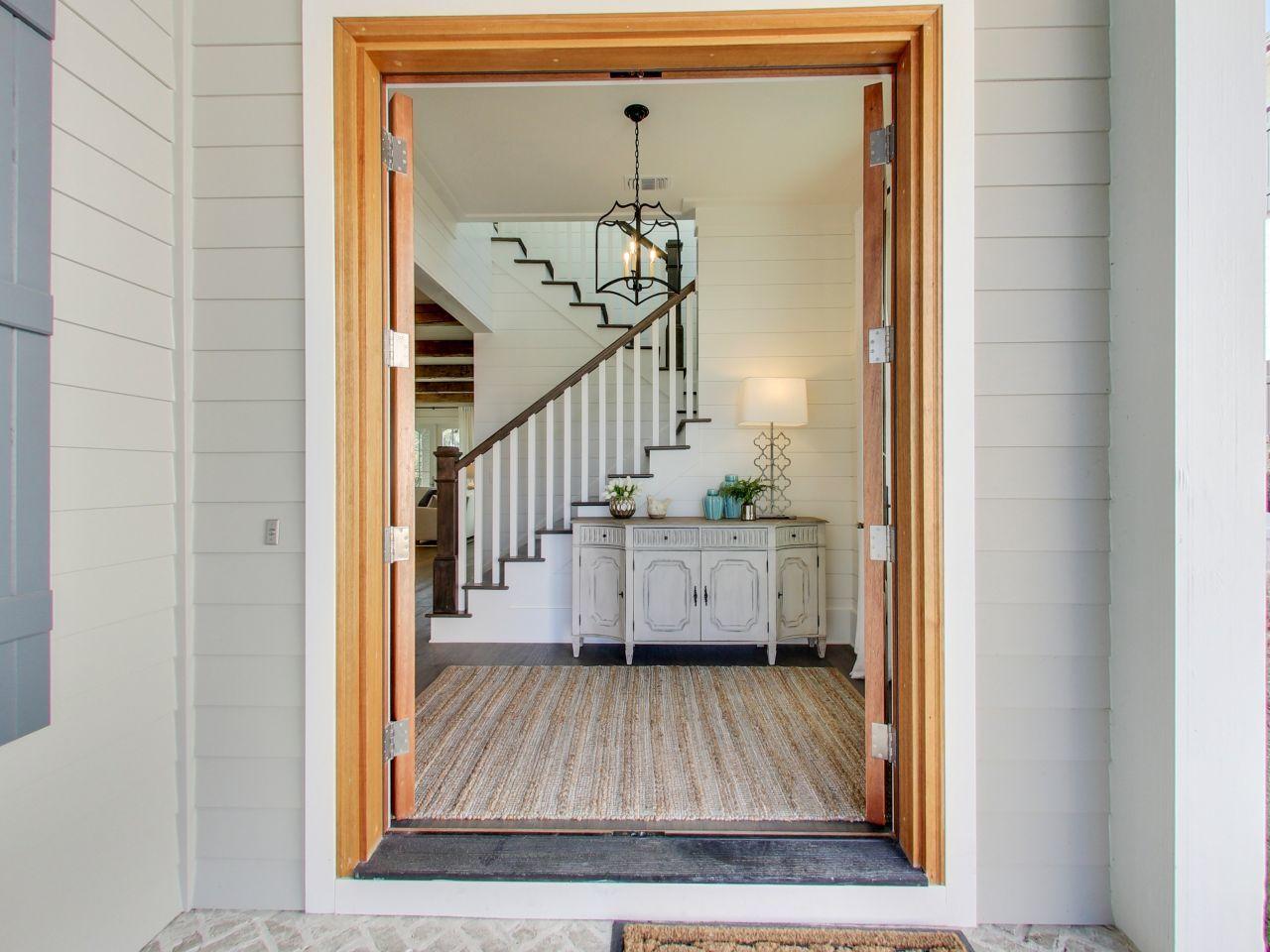 270 Lantern Lane - Photo 1