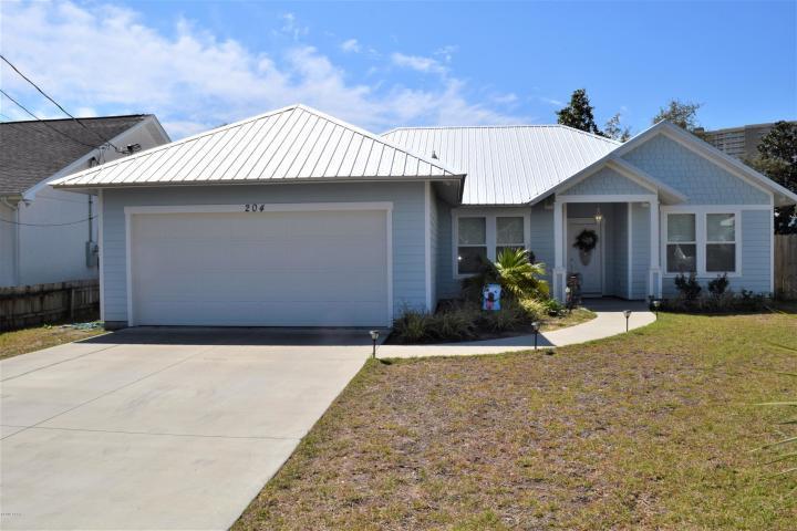204 Oleander Circle - Photo 1