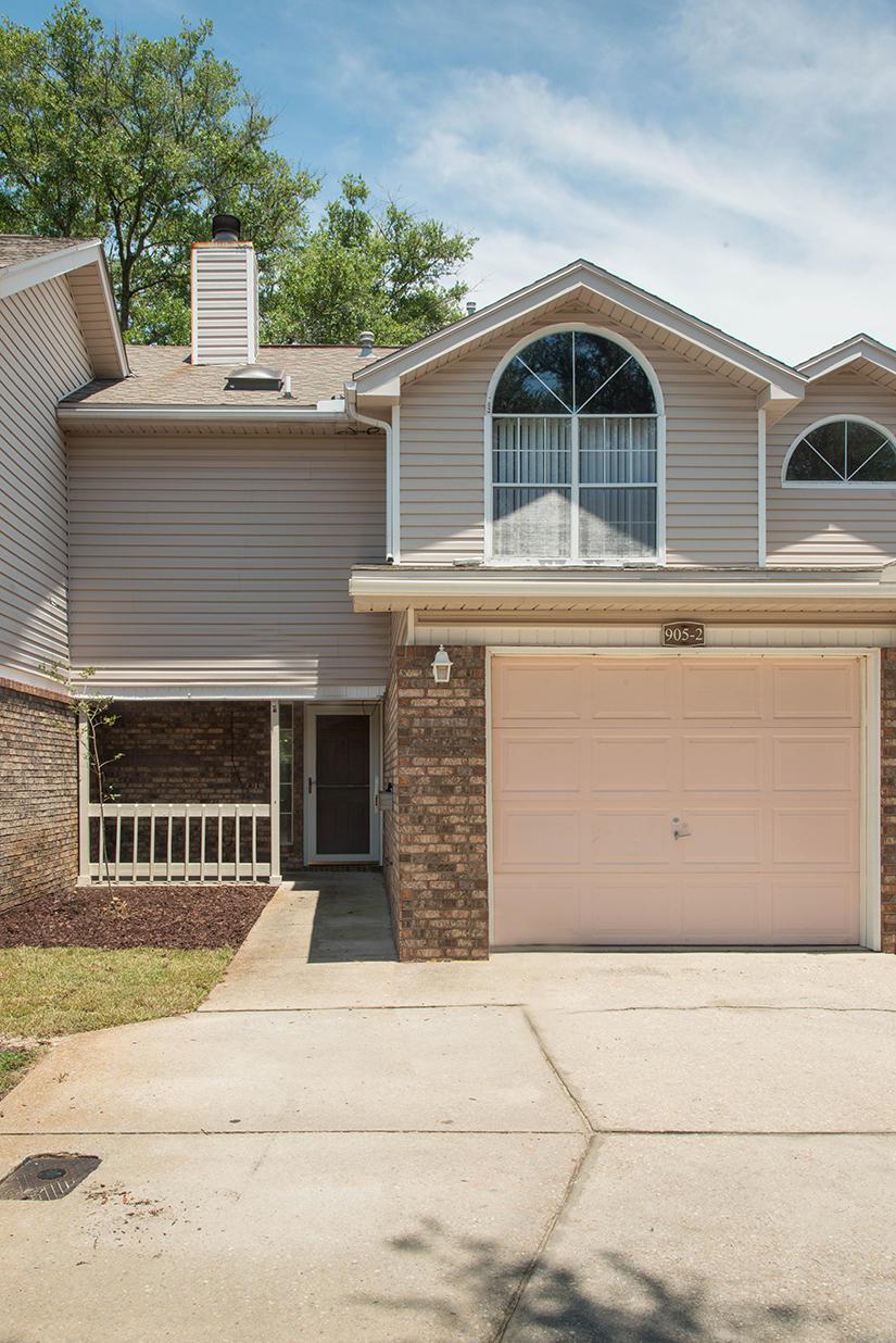 905 Piedmont Place - Photo 1