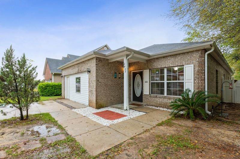 2457 Lakeview Drive - Photo 1