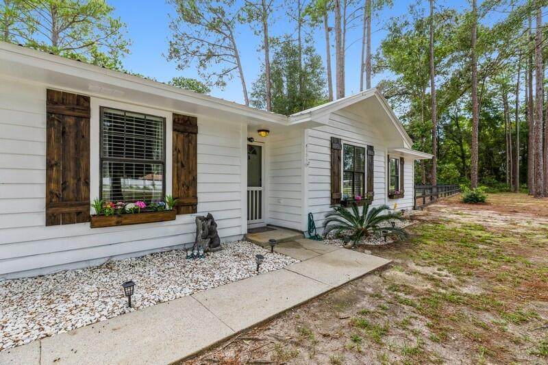 6135 Garden City Road - Photo 1
