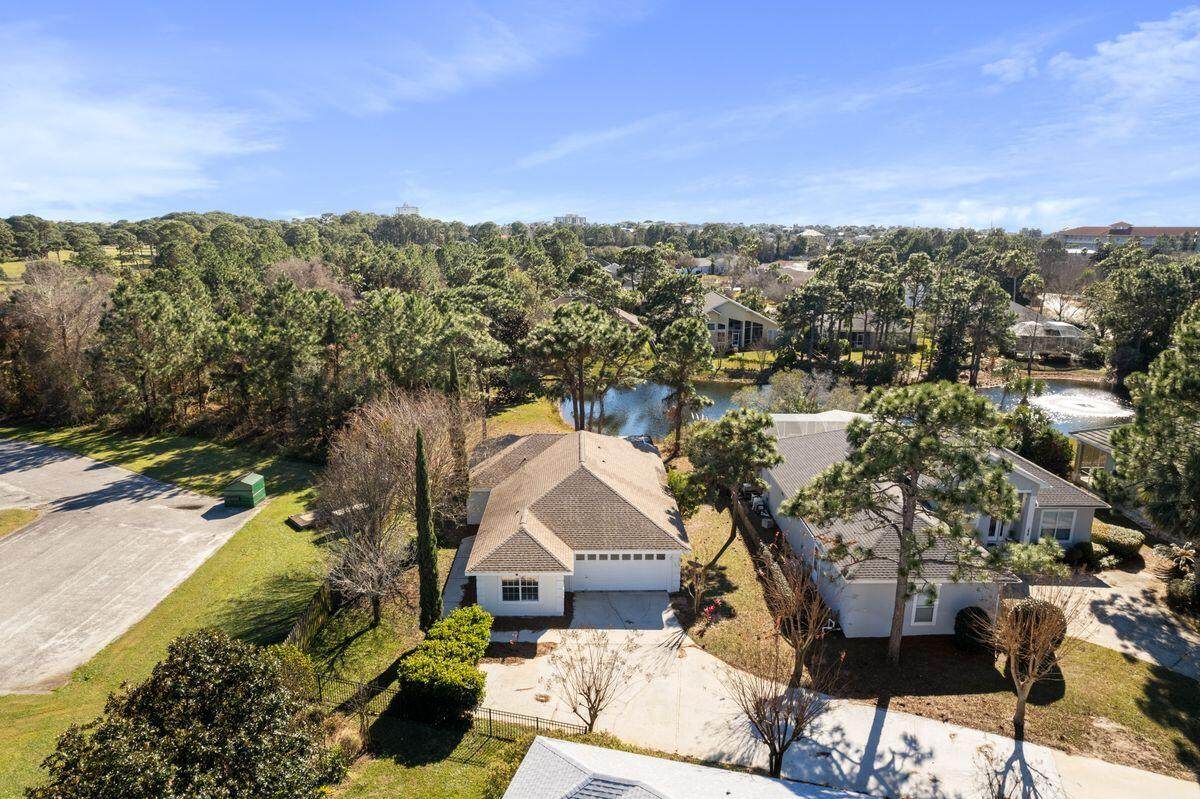 261 Chipola Cove - Photo 1