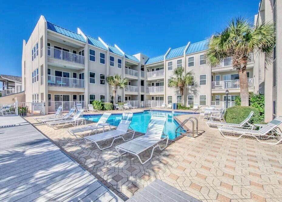 300 Gulf Shore Drive - Photo 1