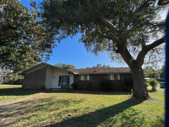 316 Lang Road - Photo 1
