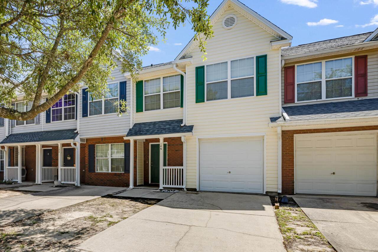 146 Swaying Pine Court - Photo 1