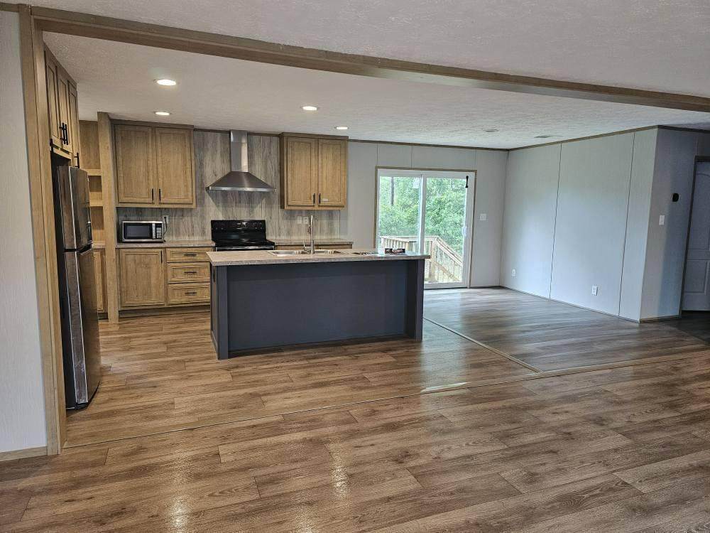 158 Violet Lane - Photo 1