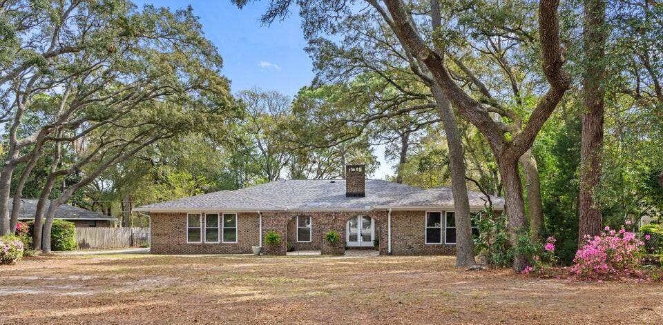 178 Country Club Road - Photo 1