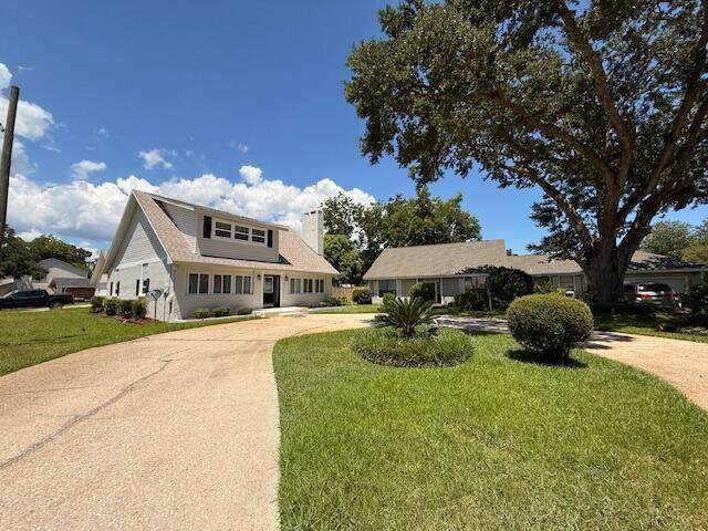 905 Cloverdale Court - Photo 1