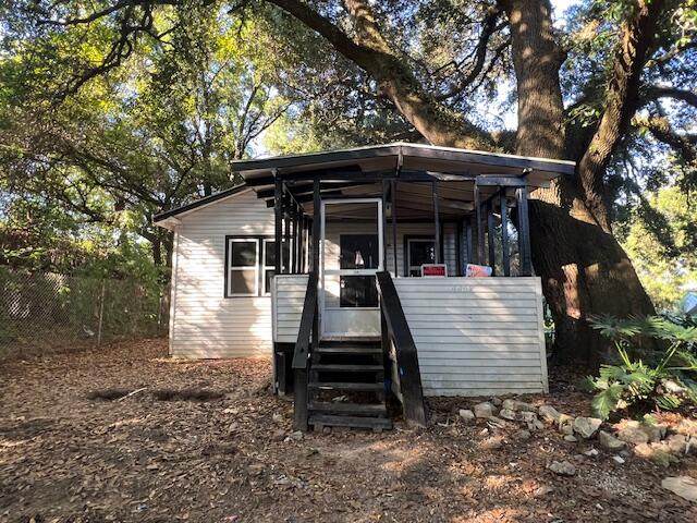 4408 Lillian Highway - Photo 1