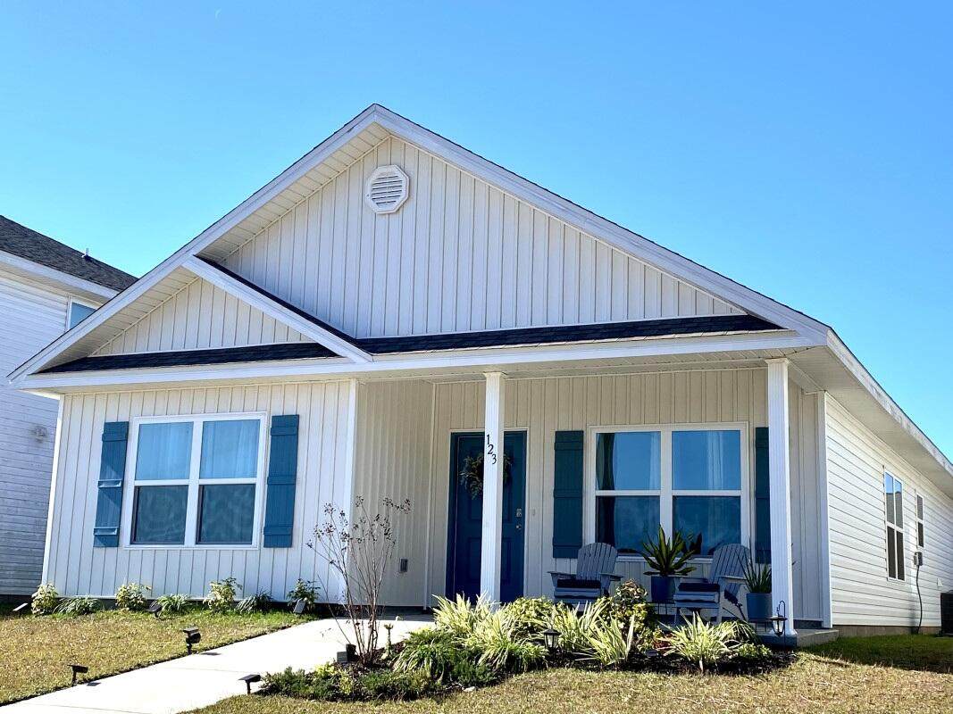 123 Staggerbush Street - Photo 1