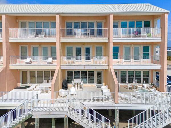 7961 Gulf Boulevard - Photo 1
