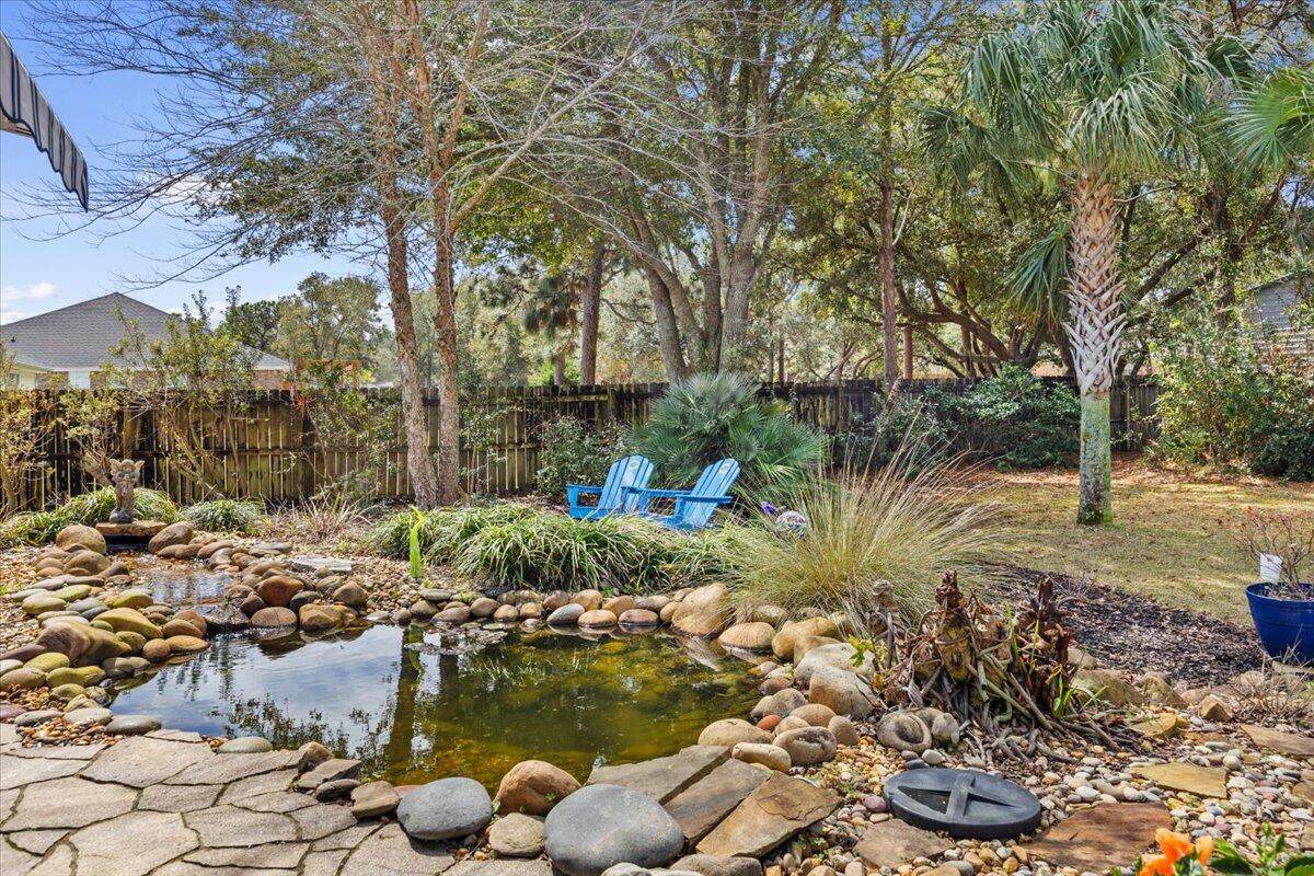 1933 Seahawk Lane - Photo 1