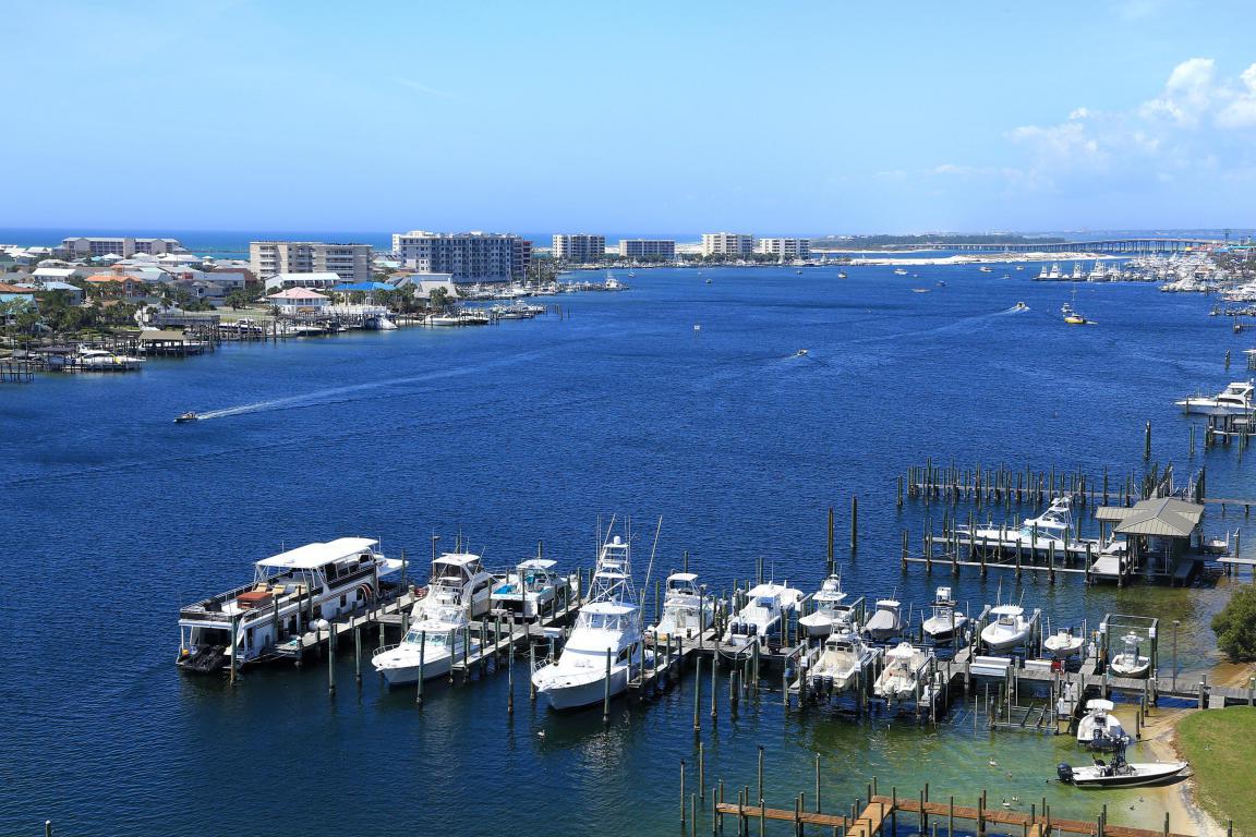 662 Harbor Boulevard - Photo 1