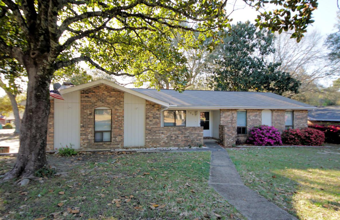 109 Abbott Circle - Photo 1
