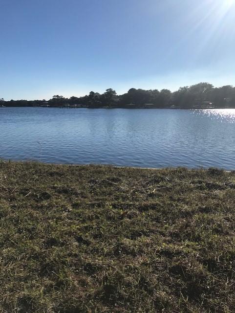 910 Pocahontas Drive - Photo 1