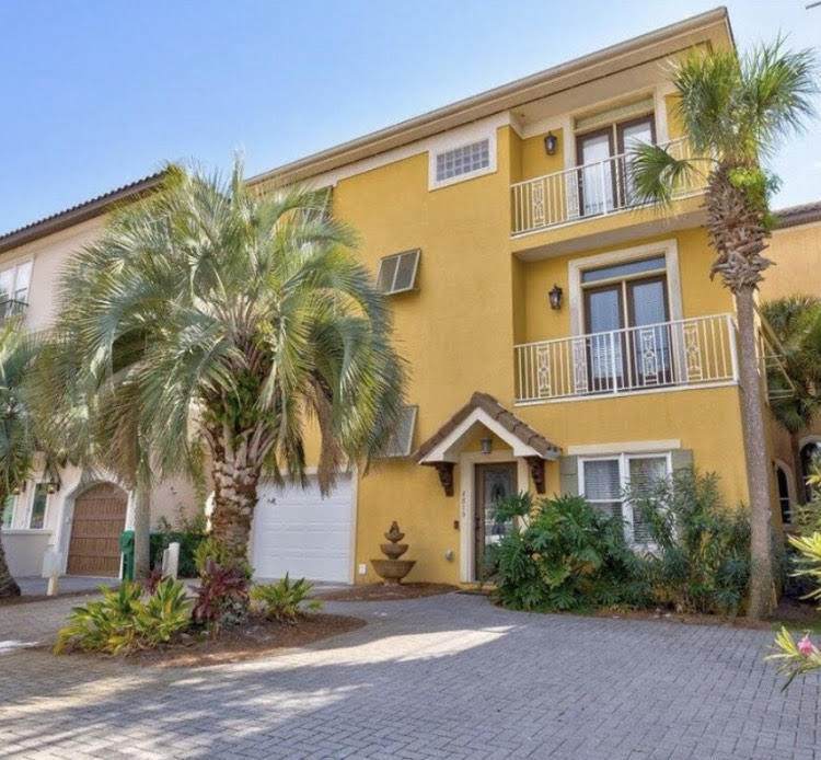 4819 Ocean Boulevard - Photo 1