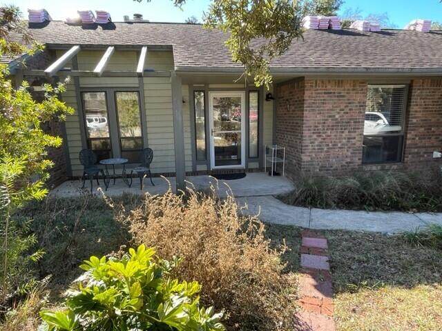604 Pinecone Cove - Photo 1