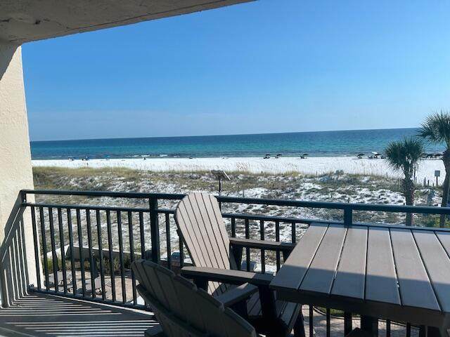 381 Santa Rosa Blvd. - Photo 1