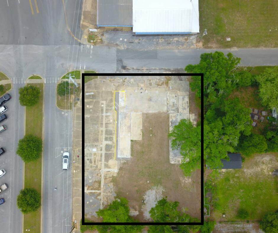 698 Main Street - Photo 1