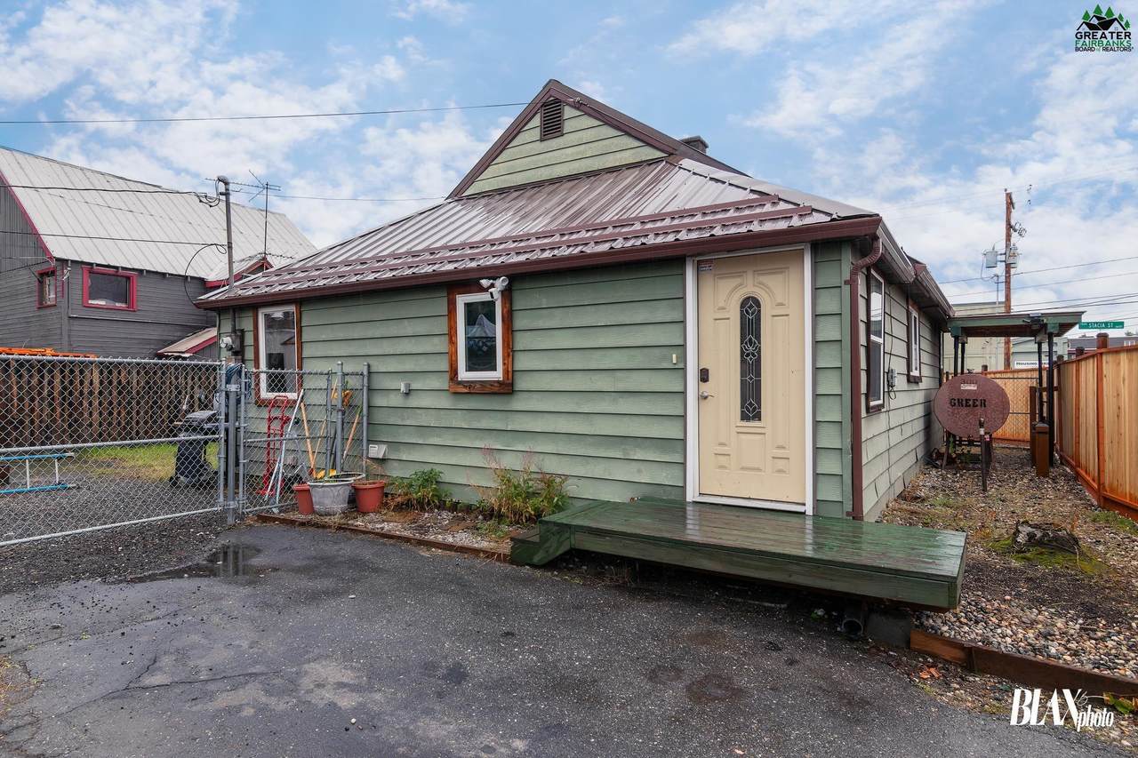 1554 Stacia Street - Photo 1