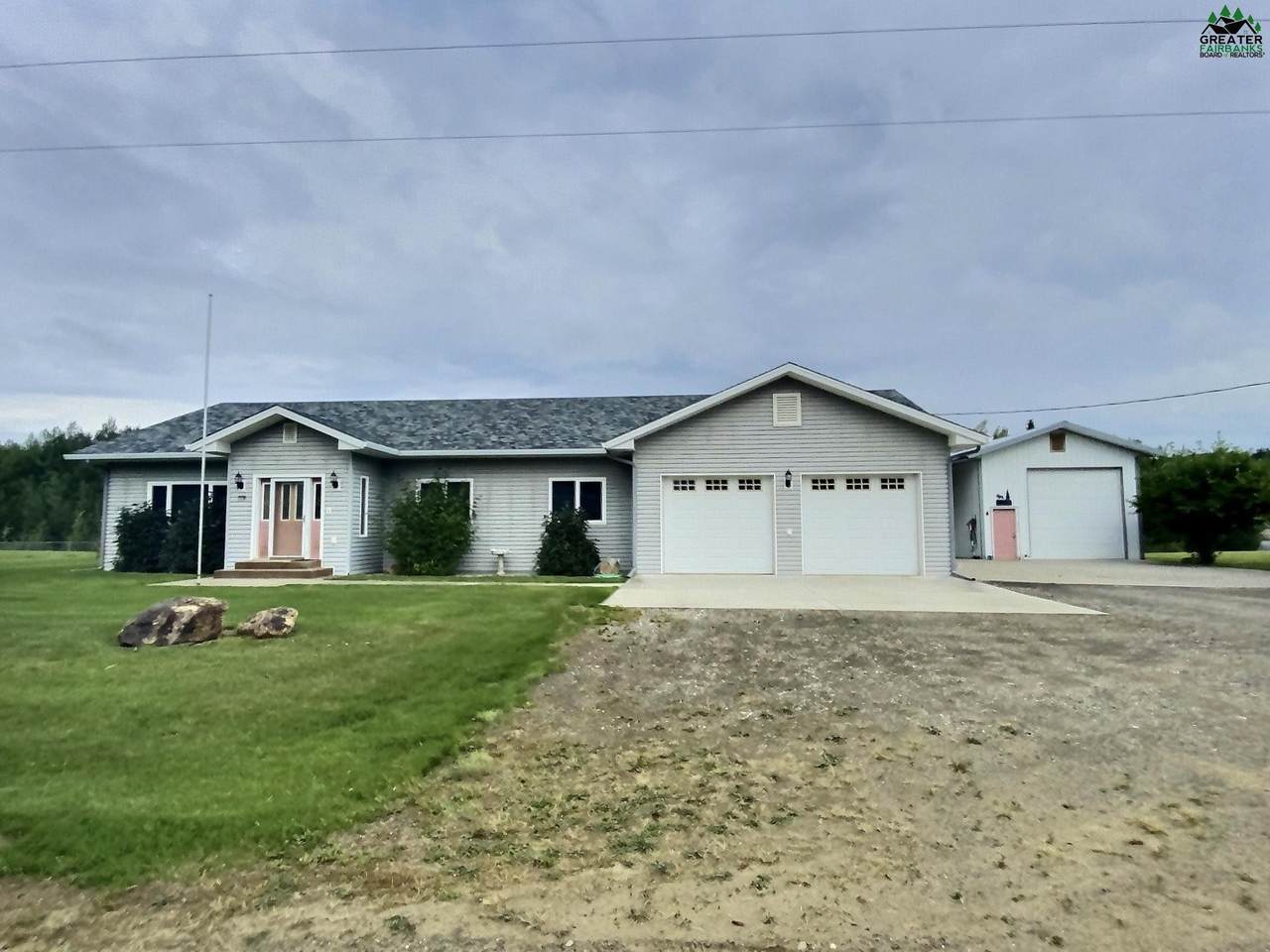 1170 Airline Drive - Photo 1