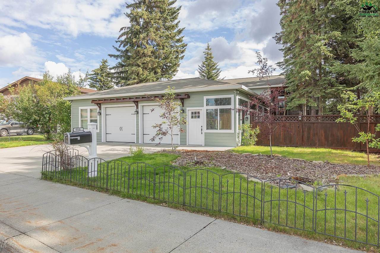 466 Slater Drive - Photo 1