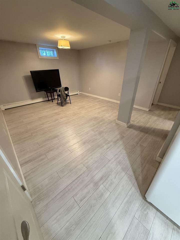 121 Dunbar Avenue - Photo 1