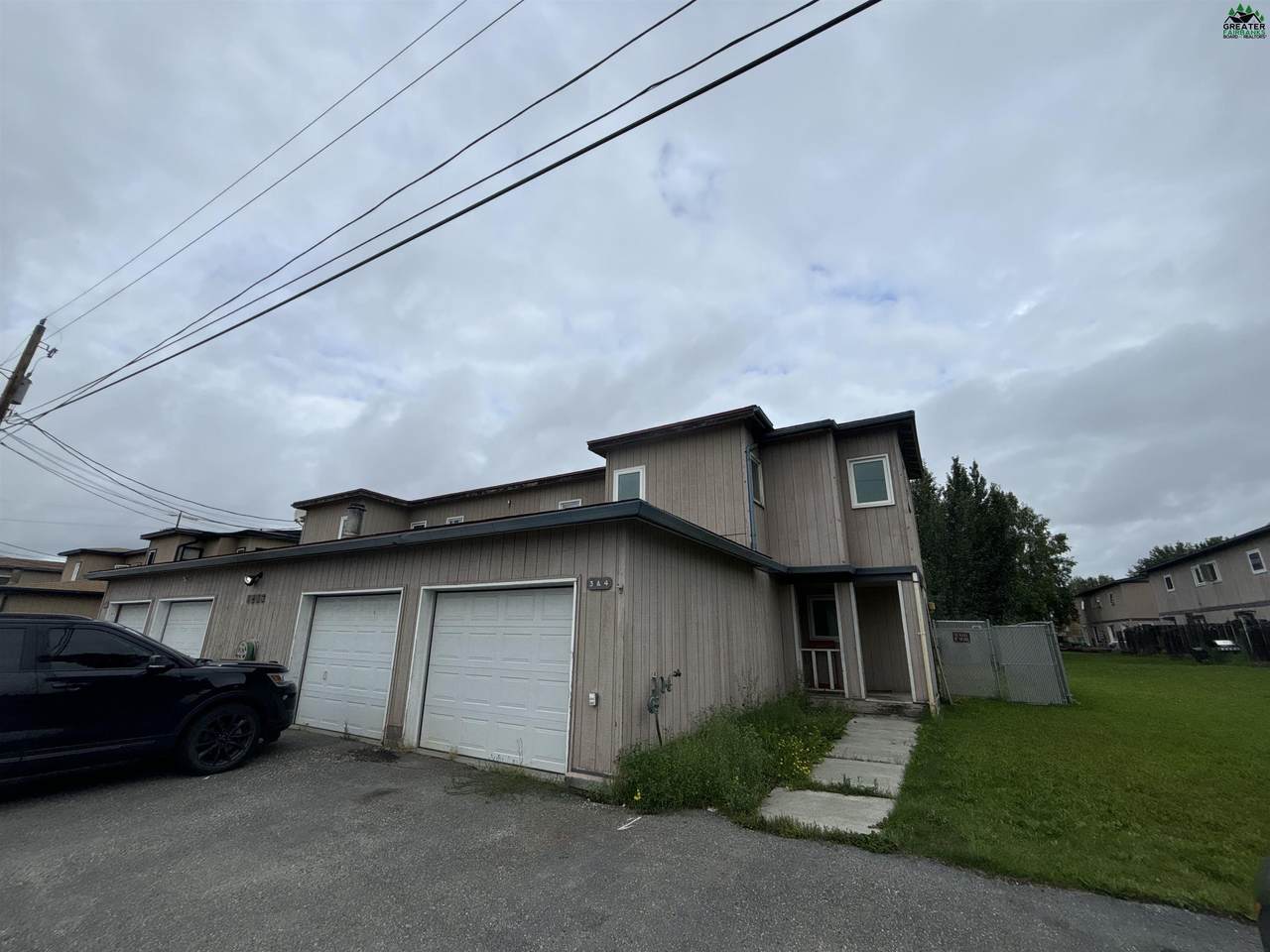 1206 29TH AVENUE - Photo 1